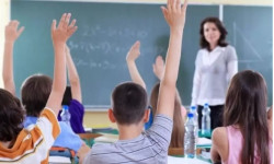Susținerea educației în limba română în Ucraina! DRP deschide procedura de selecție a partenerilor, prin care se vor acorda bursele
