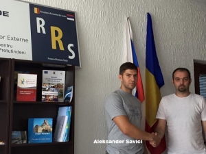 ROM&Acirc;N DIN SERBIA, UMILIT LA SEDIUL AUTORITĂȚII NAȚIONALE PENTRU CETĂȚENIE