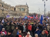 Proteste la Belgrad: Sârbii cer demisia Guvernului și a președintelui Vučić