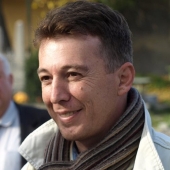 LOVITURI DE PSEUDO-STAT
