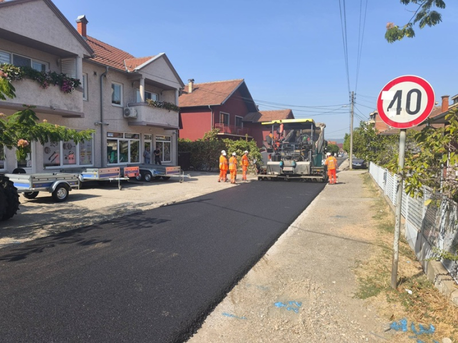 STRADA IVAN KOSANCIC, ASFALTATĂ &Icirc;N KLADOVO