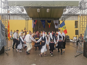 Al 16 - lea Festival al Rom&acirc;nilor din Balcani &bdquo;Joc Rom&acirc;nesc&rdquo;
