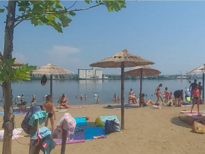PLAJĂ DE CINCI STELE, LA KLADOVO (video)