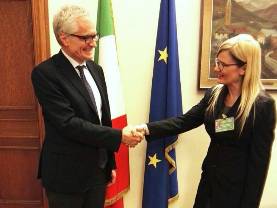 CANDIDATUL PSD ITALIA, LILIANA LABAN, &Icirc;NT&Acirc;LNIRE CU DEPUTATUL MICHELE NICOLETTI