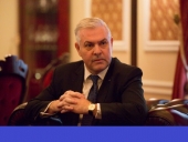 ANGEL T&Icirc;LVĂR: &bdquo;O ZI DE SĂRBĂTOARE, AT&Acirc;T &Icirc;N ŞCOLILE DIN ŢARĂ, C&Acirc;T ŞI &Icirc;N CELE DIN COMUNITĂŢILE ROM&Acirc;NEŞTI&rdquo;