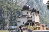 Mănăstirea „Mraconia” – ghid spiritual şi turistic