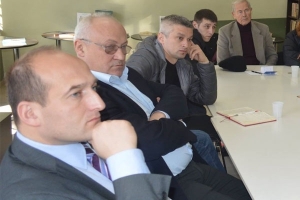 DRAGAN DEMICI SPERA INTR-O RECONCILIERE A CONSILIILOR ROMAN SI VLAH